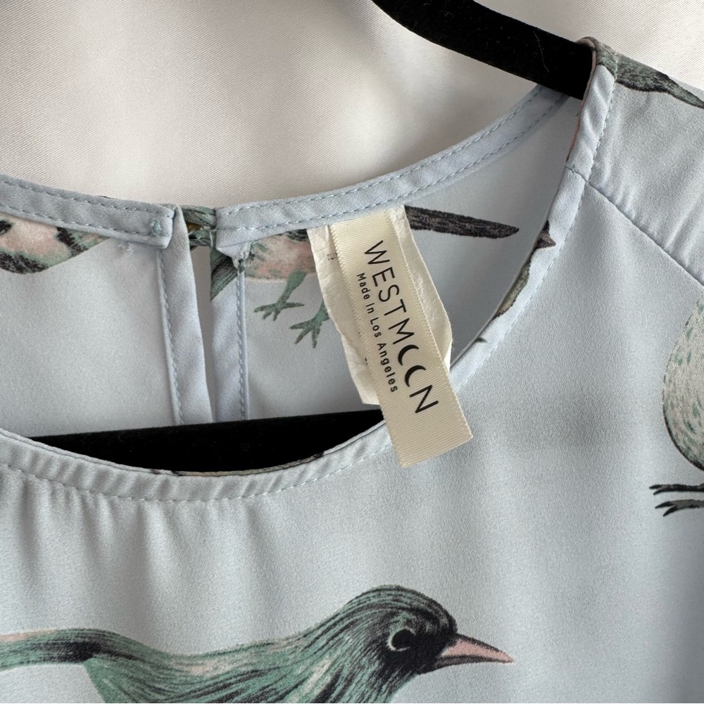West Moon Blue Bird Print Blouse Medium Made in LA Cottagecore Whimsical Top - Picture 12 of 12